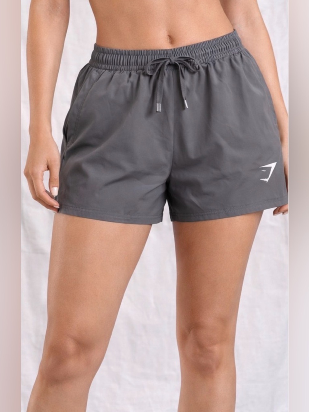 Gymshark Women’s Gray Athletic Running Shorts Size M Excellent Condition(A553)
